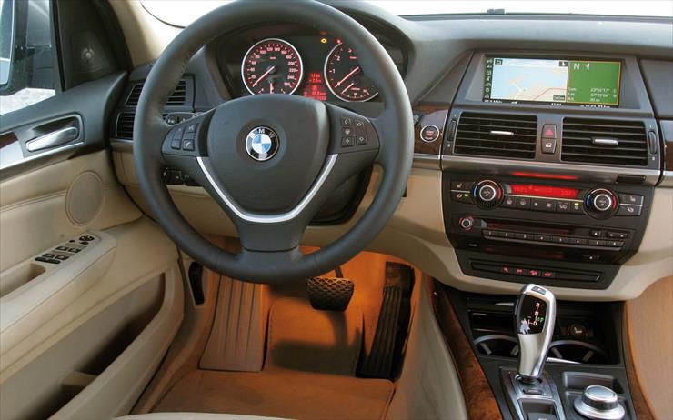 HD BMW X5 1920x1200 - TAPETY HD 00 BMW X5 276.jpg