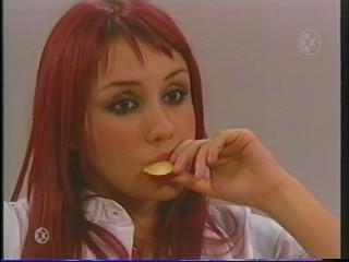 Rebelde - 50a3e56e6c3a056a2af5ba8f8e03552a.jpg