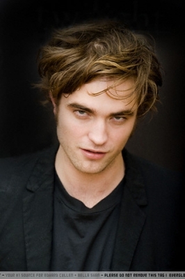 Robert Pattinson Edward - normal_0121.jpg