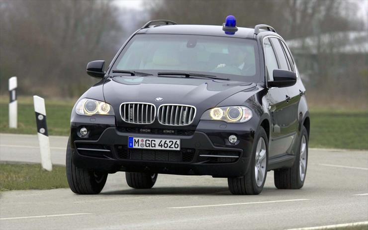 HD BMW X5 1920x1200 - TAPETY HD 00 BMW X5 564.jpg
