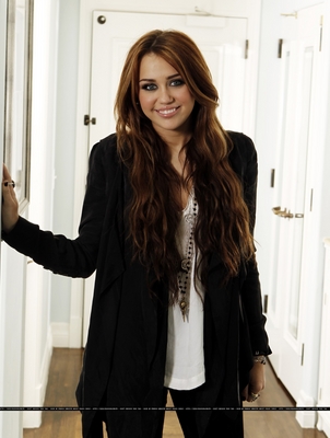 Miley Cyrus - Promo Session8.jpg