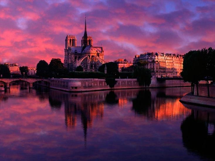 France - Notre Dame at Sunrise, Paris, France.jpg