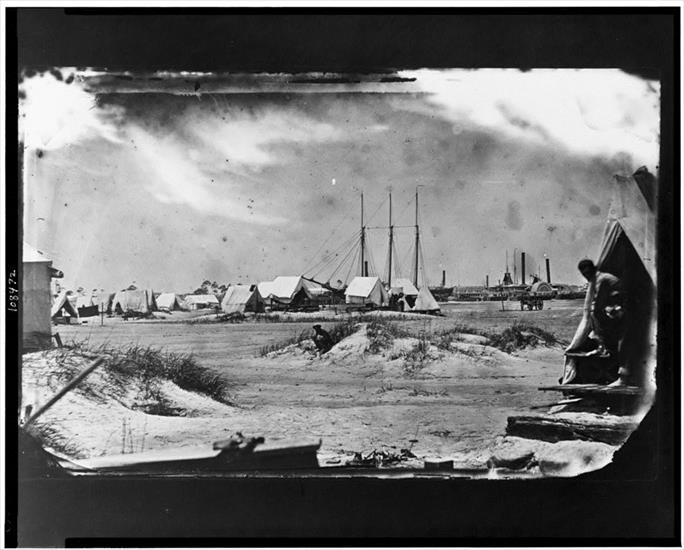 Obóz wojskowy - libofcongr105 Morris Island, South Carolina. July or August 1863. Unidentified camp.jpg