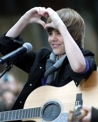 Justin Bieber - Justin-Bieber1.jpg