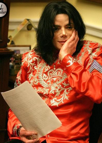 Michael Jackson - 1246905309.jpg