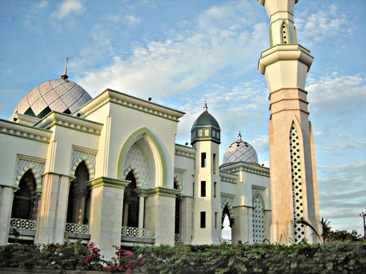 Architecture - Mesjid Raya in Makassar - Indonesia.jpg