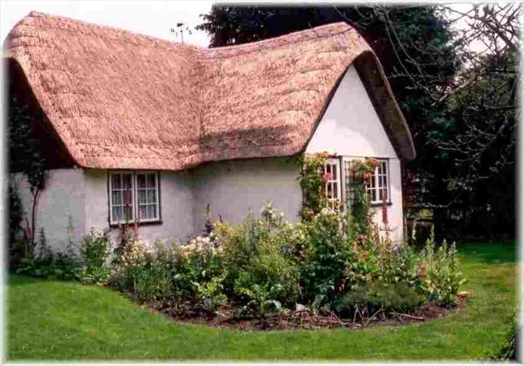 Wiejskie chaty - cottage.jpg