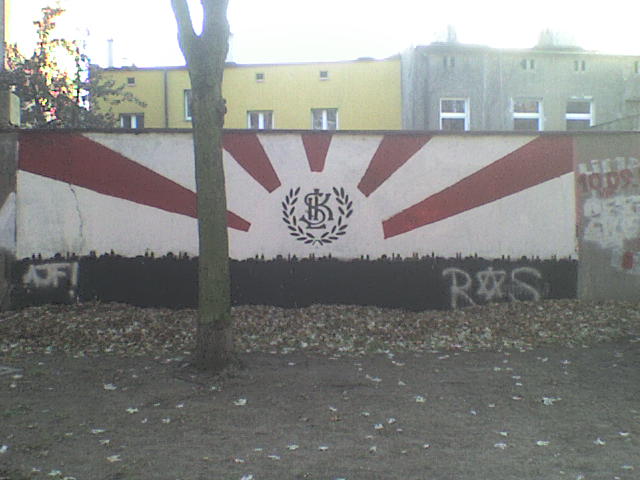 ŁKS Łódź Graffiti - zubardź i okolice 6.JPG