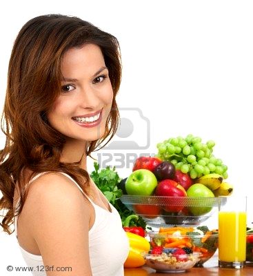   GALERIA KULINARNA   - 4823406-young-smiling-woman-with-fruits-and-vegetables-over-white-background.jpg