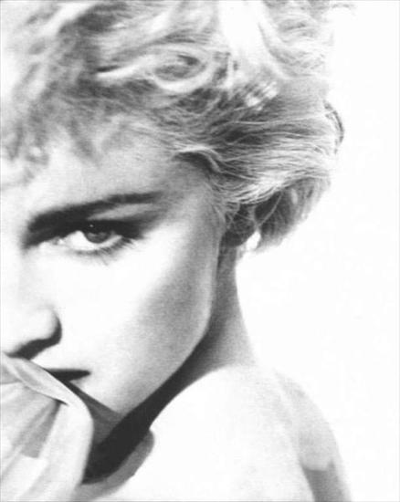 Madonna Foto - 1986_ritts01.jpg
