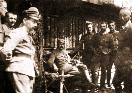 Józef Piłsudski zdjecia obrazy - cdr10.jpg