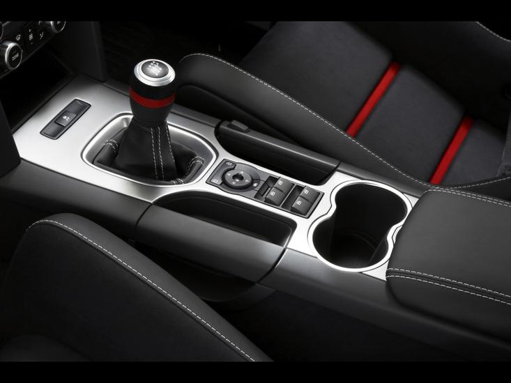 Holden - 2008-Holden-Coupe-60-Concept-Console-1280x960.jpg