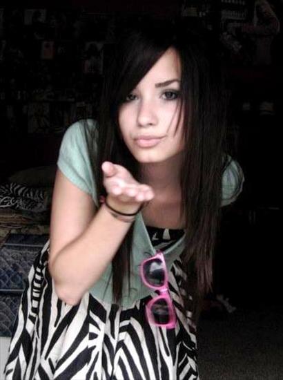 Demi Lovato - demi-lovato.jpg