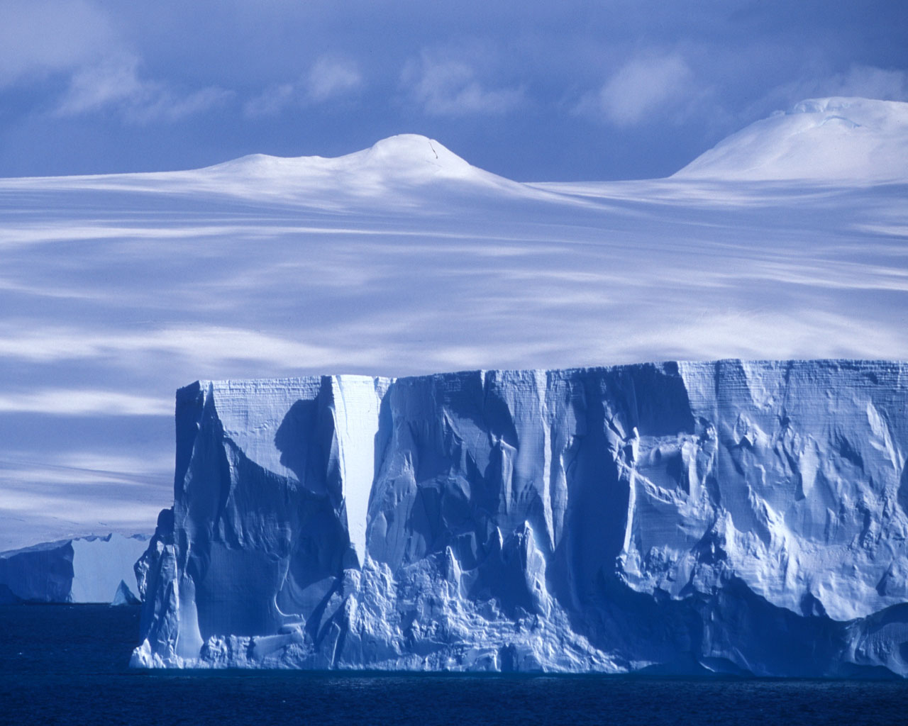 zima - Antarctica.jpg