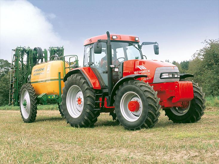Traktory - 9340909.jpg