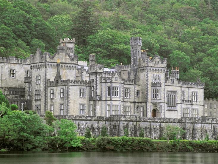 Zamki i palace - Kylemore_Abbe,_Elway,_Ireland.jpg