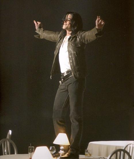 Michael Jackson - 1287051640.jpg