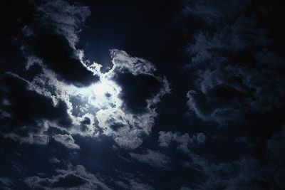 Moon - DarkMoon.jpg