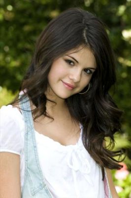Selena Gomez - normal_23.jpg