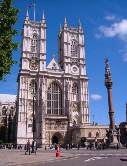 Palace of Westminster - siedziba brytyjskiego parlamentu - The West Door of the Abbey.jpg