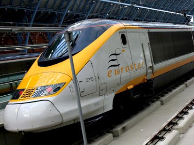 Pociagi-6 - LONDYN szybkie pociągi EUROSTAR.jpg