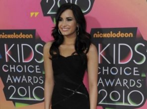 Demi Lovato - z7715948M,Demi-Lovato.jpg